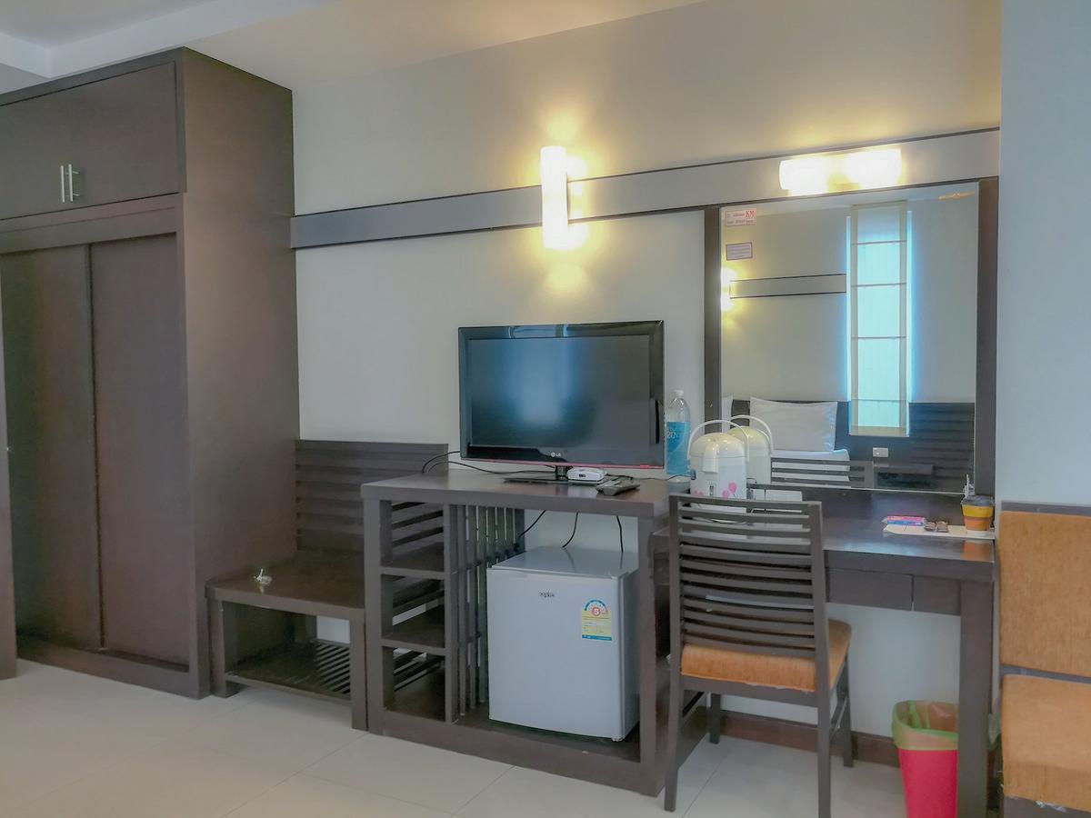 K.M. House 호텔 끄라비 외부 사진